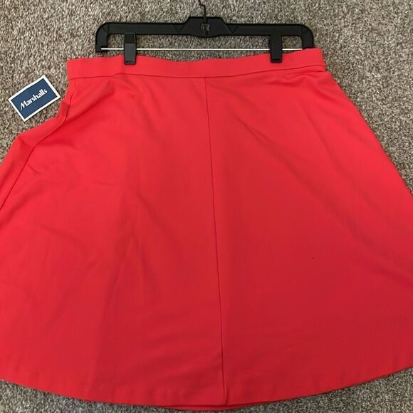 Elegant Red Women's Skirt - Picture 4 of 4